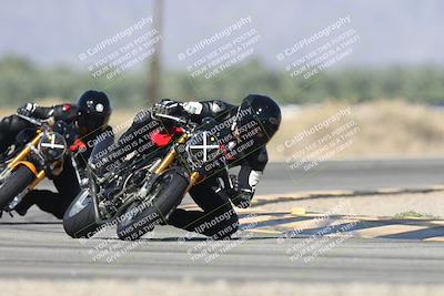 media/Oct-13-2025-Moto Forza (Mon) [[a66d839500]]/3-B Group/Session 3 (Turn 16)/